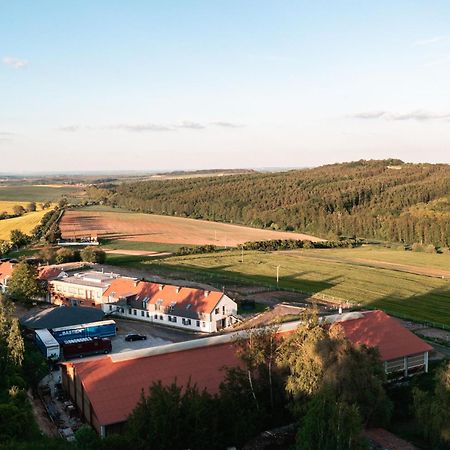 Bilichov Hotel Екстериор снимка