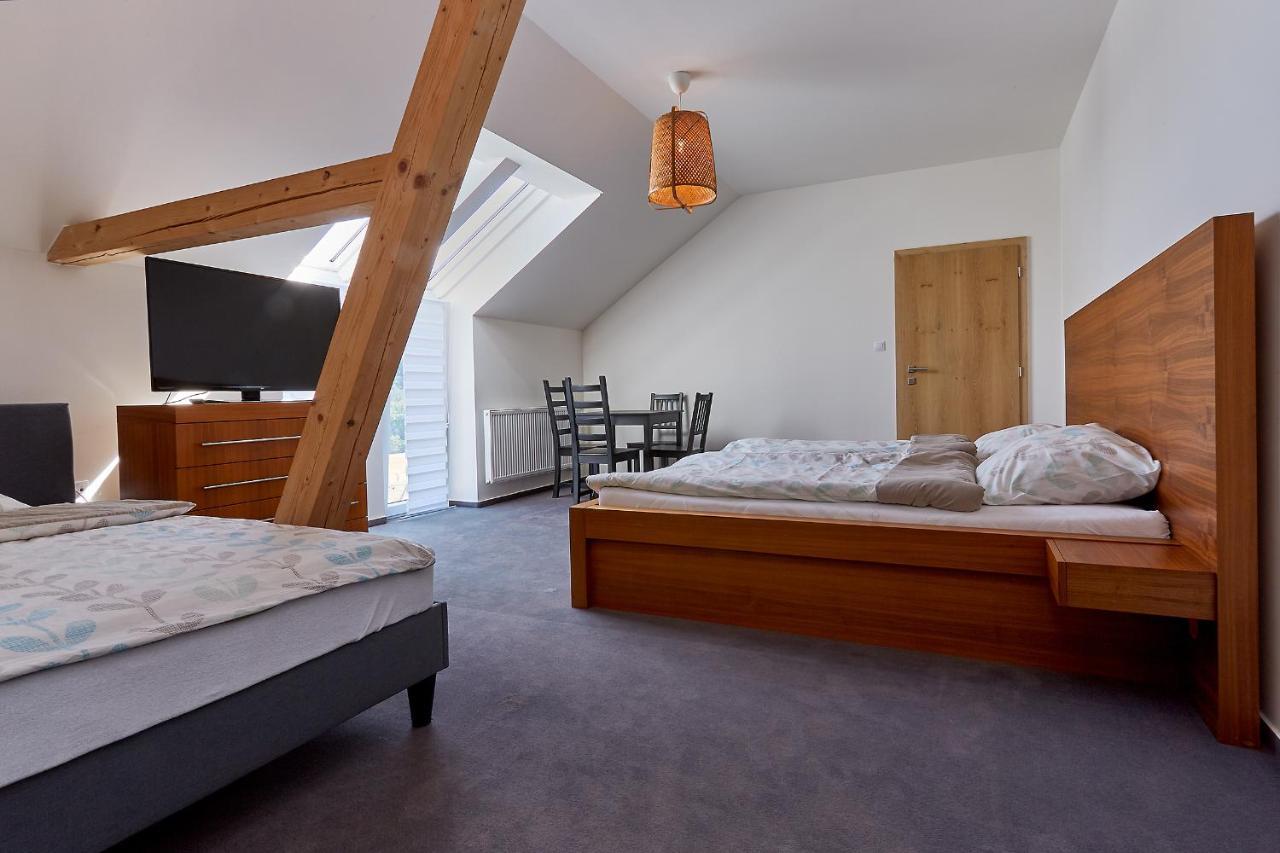 Bilichov Hotel Екстериор снимка
