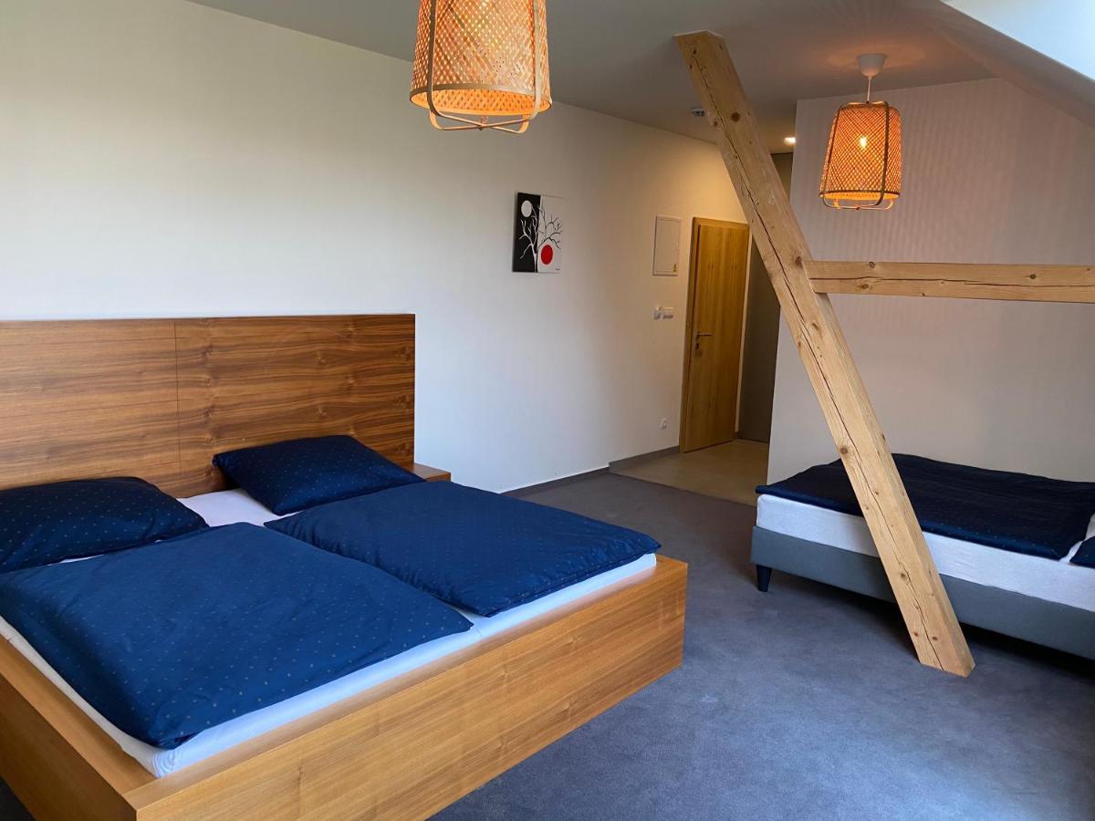 Bilichov Hotel Екстериор снимка